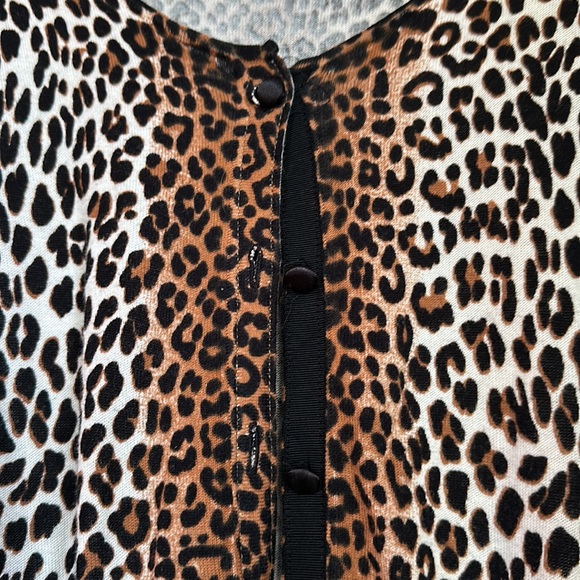 Cheetah cardigan - Picture 2 of 4